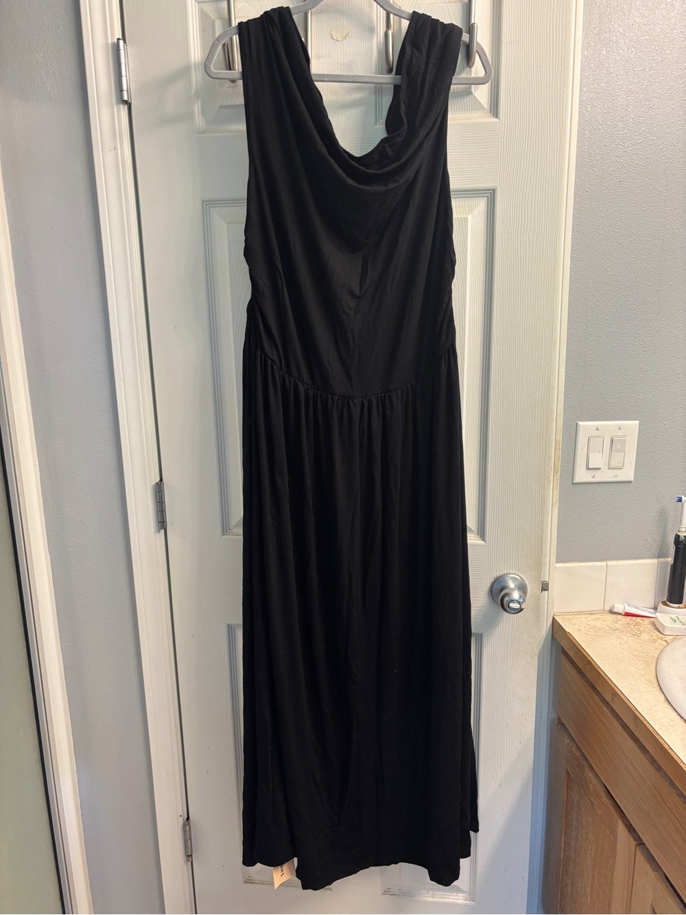 SHEIN Black Sleeveless Cowl Neck Maxi Dress